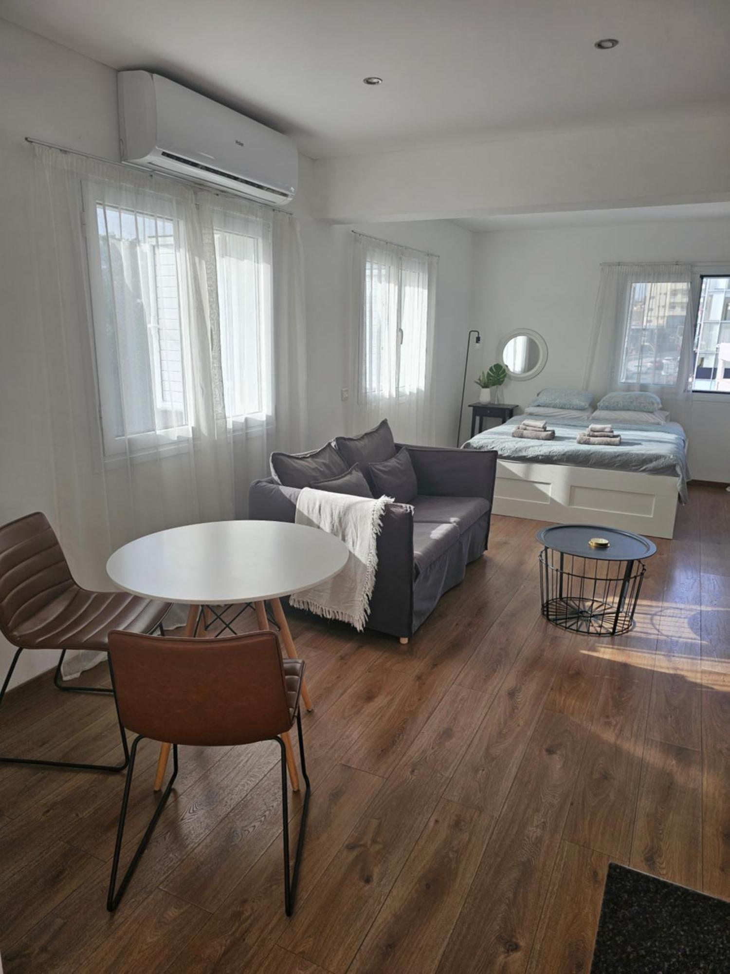 City Center Apartments Paphos Exterior photo
